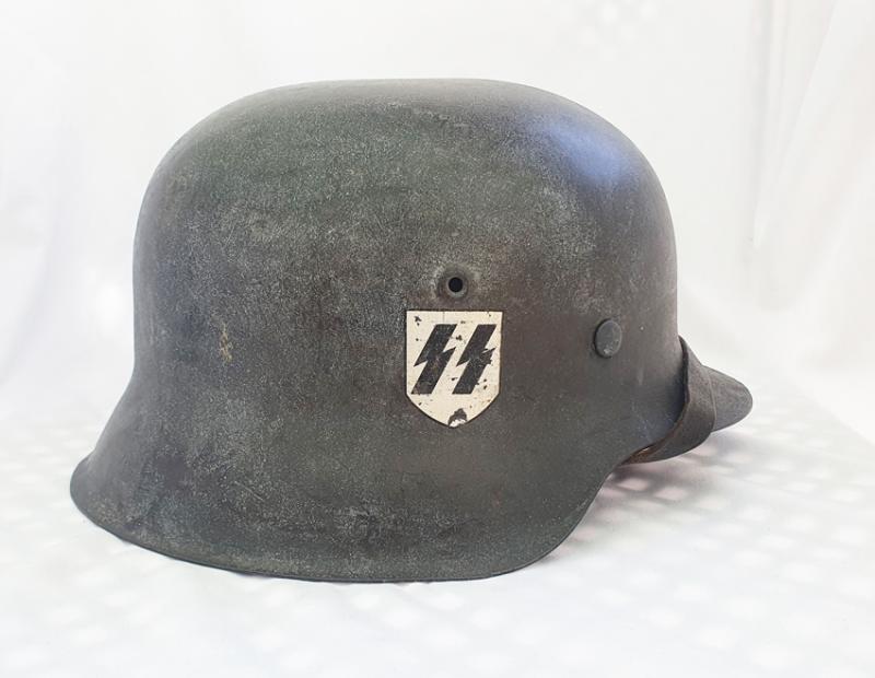 Casque M42 de la Waffen SS