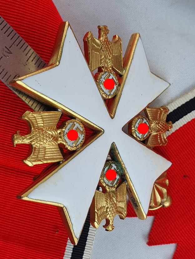 Grande Croix de l'Ordre de l'Aigle Allemand avec glaives