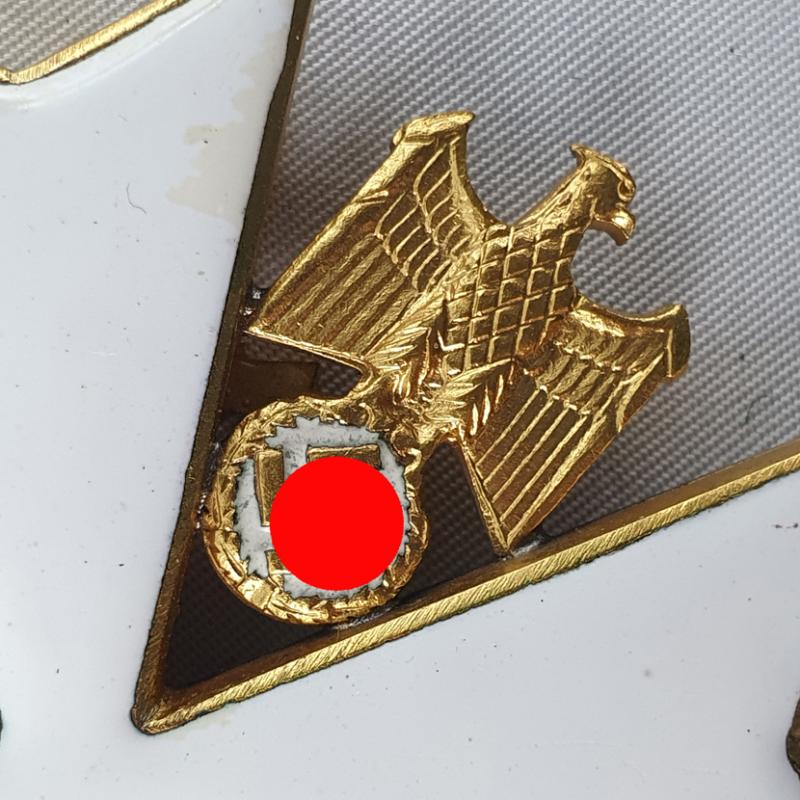 Grande Croix de l'Ordre de l'Aigle Allemand avec glaives