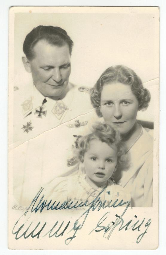 Photographie dédicacée de la famille Göring
